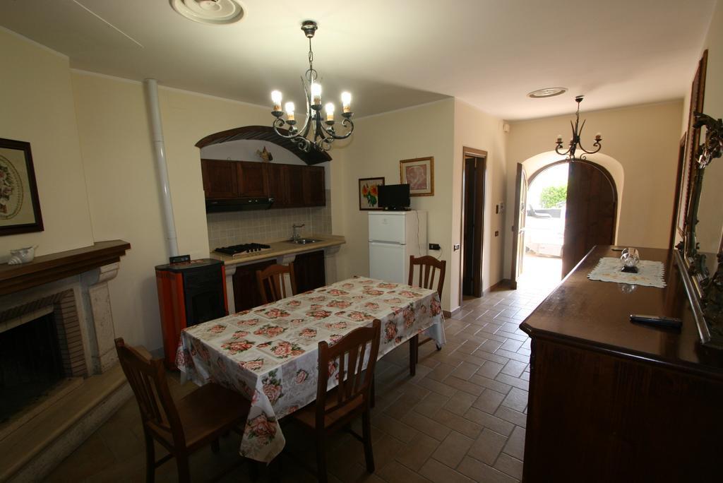 Villa Del Colle Monte San Giovanni Campano ภายนอก รูปภาพ